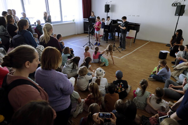 hausvollmusik 33