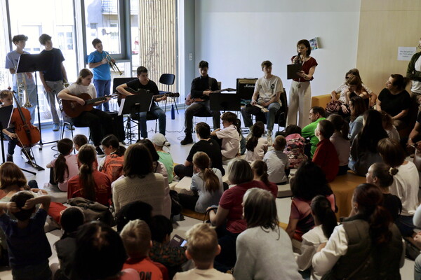 hausvollmusik 54